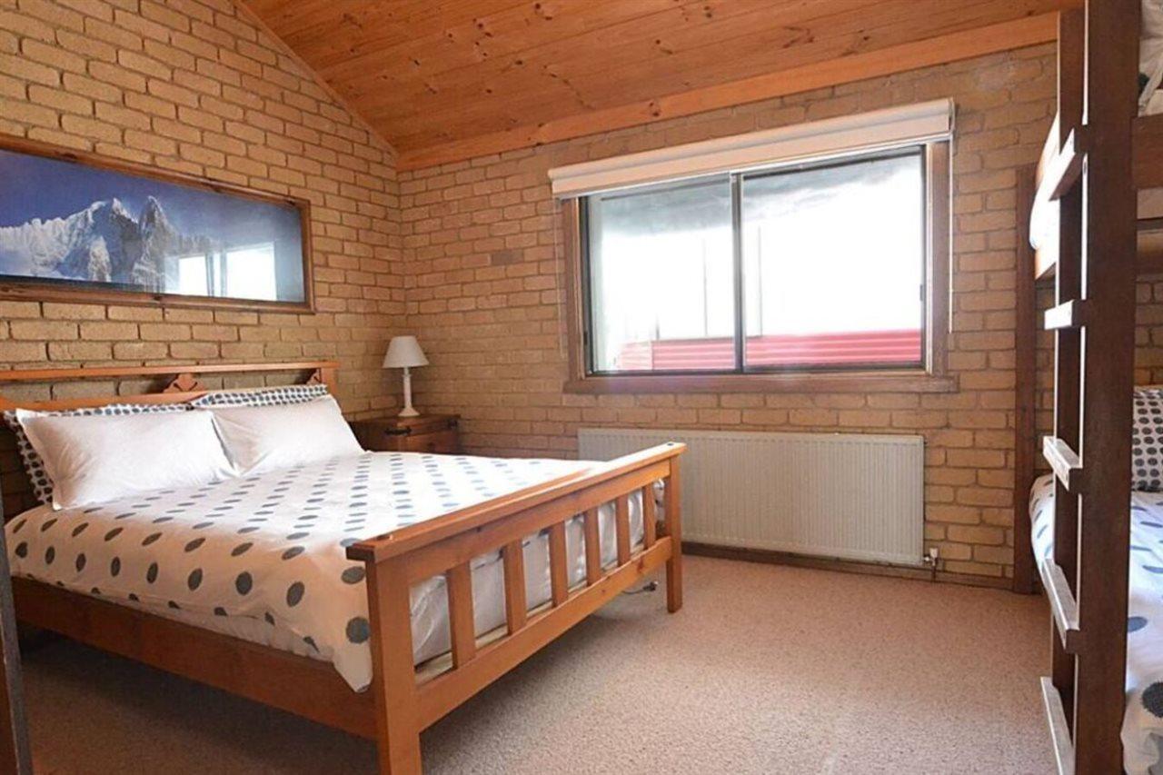 Apartamento Lawlers 2 Hotham Heights Exterior foto